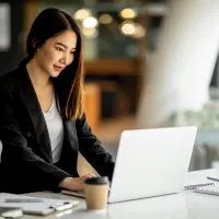 Cum a reușit o femeie să fie plătită 20 de ani fără să muncească măcar un minut. Motivul? - Foto: Getty / imagine rol ilustrativ