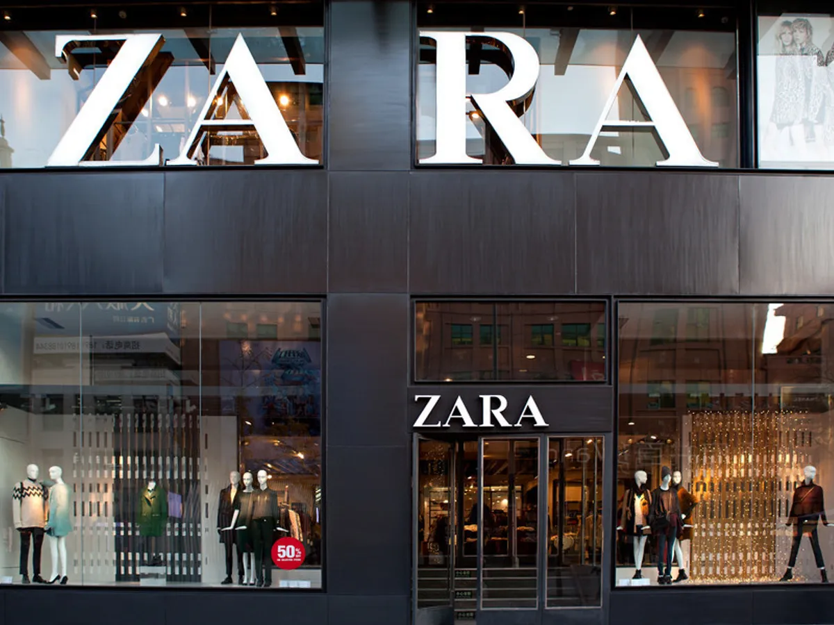 Zara Goto: Shutterstock