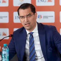 Burleanu: FRF schimbă regula 5+6: amenzi de 150.000 € pentru cluburile care nu folosesc români - FOTO: Profimedia (imagine cu rol ilustrativ)