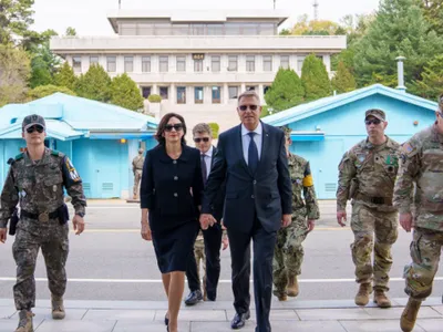 Iohannis, vizită oficială în Coreea de Sud. A vizitat zona demilitarizată - Foto: Administrația Prezidențială