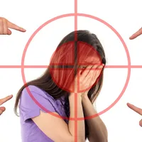 Un subiect fierbinte în școli: bullyingul pricinuit de hainele „de firmă”. Ce spun specialiștii? - FOTO: PIxabay(imagine cu rol ilustrativ)