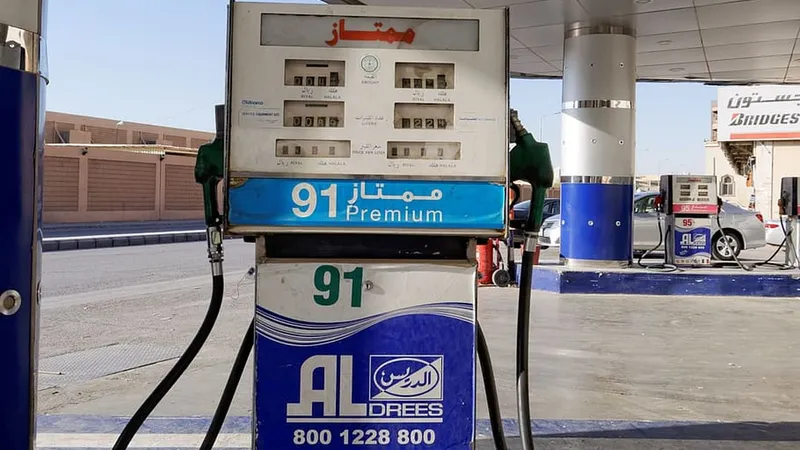 Pompă de motorină saudită - Foto: PXFuel/CC0