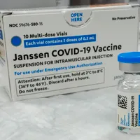 Un nou lot de 60.000 doze de vaccin anti-COVID Johnson&Johnson ajunge în România. / Foto: opb.org