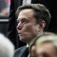 Elon Musk participă la o comemorare a activistului conservator Charlie Kirk - Foto: Profimedia Images