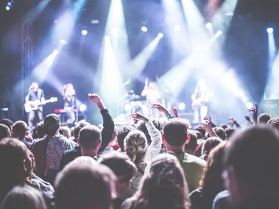 În cadrul unei noi ediții Street Music Festival, 18 artiști vor susține 100 de concerte în Satu Mare; foto:pixabay