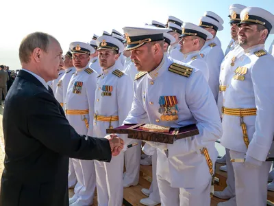 Putin primește onoruri militare - Foto: Profimedia Images