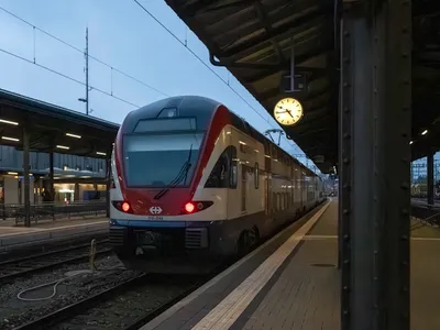 Tren - Foto: Freepik (rol ilustrativ)