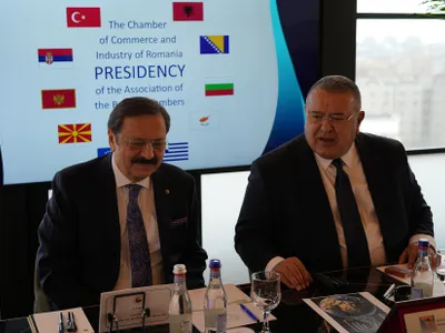 Rifat Hisarcıklıoglu, președintele Federației Mondiale a Camerelor de Comerț și Mihai Daraban, președintele CCIR Foto: CCIR