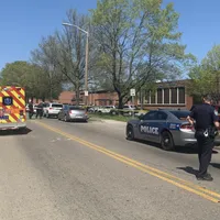 Mai multe persoane au fost împuşcate într-un liceu din Knoxville, un oraş din statul american Tennessee. / Foto: newschannel5.com