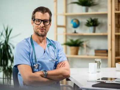 Medic - Foto: Freepik (rol ilustrativ)