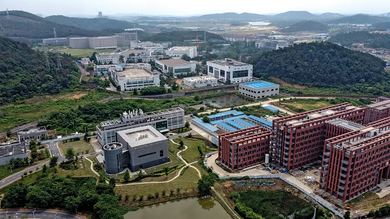 Institutul de Virusologie Wuhan din China