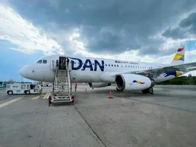 Dan Air se plânge că a suferit pierderi de 2,6 mil. € din cauza programului Aeroportului Brașov - Foto: Dan Air / Facebook