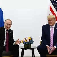 Trump, turnat de doi foști spioni ruși: Ai fost recrutat de KGB în 1987 sub numele de cod "Krasnov" - Foto: Profimedia images