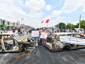 Proteste reprimate sângeros, în Peru. 5.000 de turişti sunt blocaţi în regiunea Machu Picchu. / Foto: Profimedia