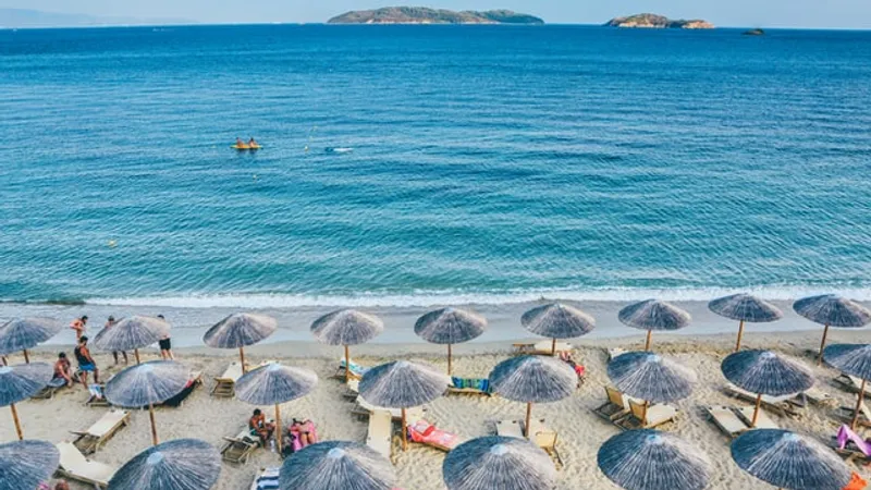 Sezlongurile de pe litoralul românesc mai scumpe ca în Grecia/FOTO: Unsplash