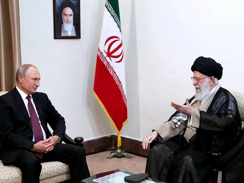 Putin se duce personal după drone în Iran/foto: Office of the Iranian Supreme Leader