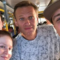 Ultima fotografie făcută de Aleksei Navalnîi înainte de a se urca în avionul din care a coborât în comă