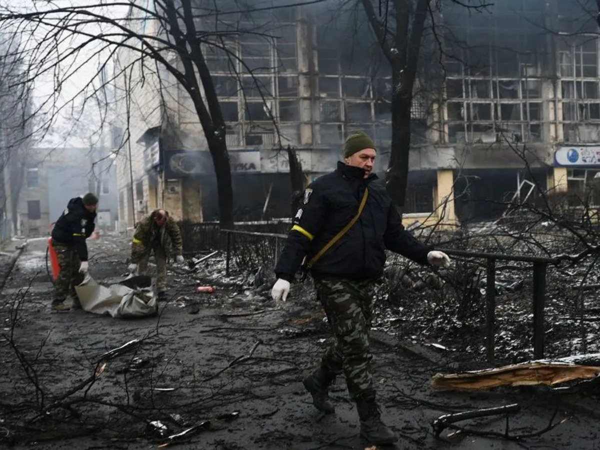 Ruşii nu respectă armistiţiul din Mariupol pentru evacuarea civililor - Foto: BBC