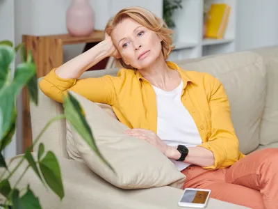 Pensionară la pensie - Foto: Freepik