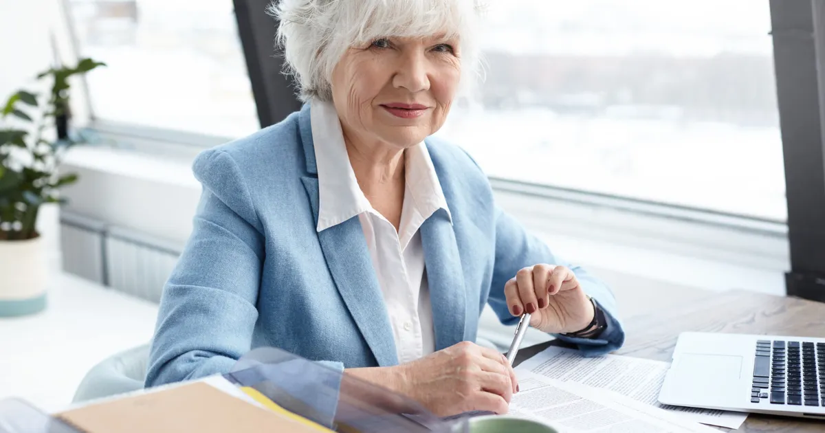 Ajutorul la pensie pentru facturile la energie, prelungit. Ministrul Muncii anunță până când se dă • Newsweek România