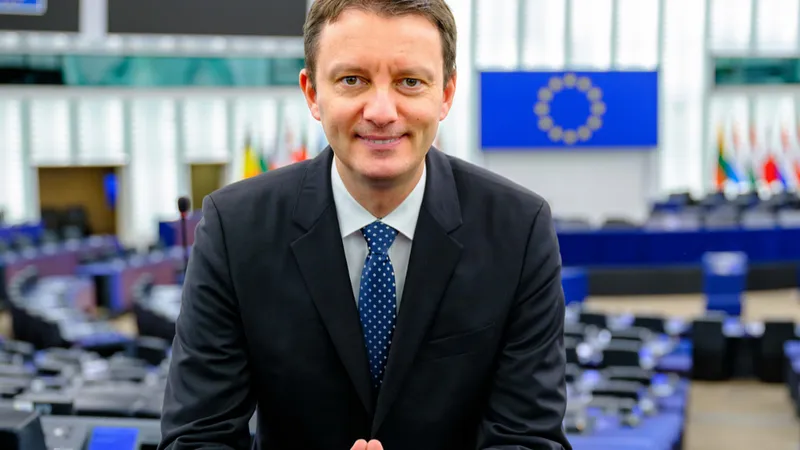 Siegfried Mureşan: Alegerile să arate clar că partidele antieuropene sunt minoritare în România - Foto: Facebook/Siegfried Muresan