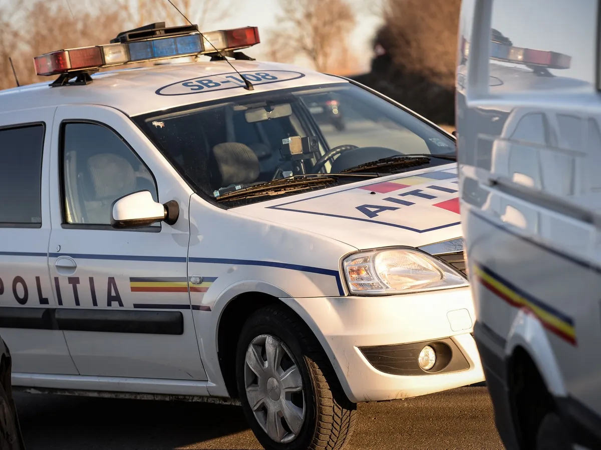 Paznicul unei primării a fost bătut de edilul comunei pentru că a decis să nu-l voteze - Foto: MAI / imagine rol ilustrativ