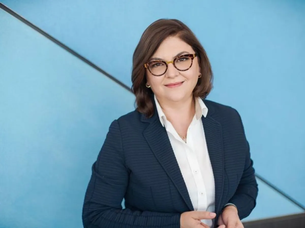 Adina Vălean răspunde celor care au criticat-o pentru o postare despre Belarus. Foto Facebook