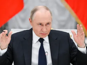 Putin vrea un angajament scris de încetare a extinderii NATO în schimbul păcii în Ucraina