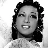 Artista franco-americană Joséphine Baker va fi prima femeie de culoare ce se va odihni în Panthéon