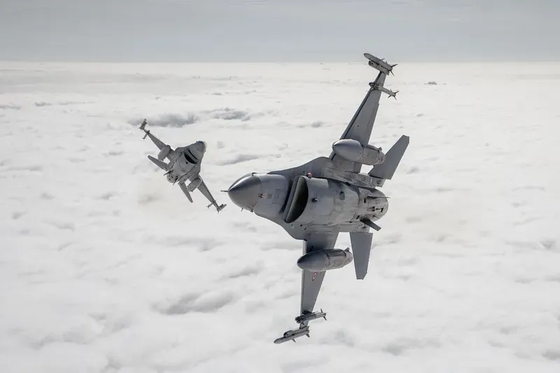 F-16