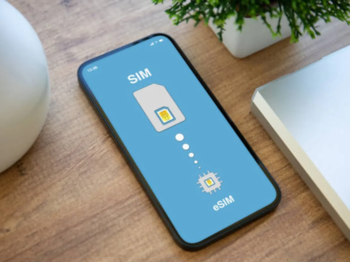 Cele mai bune aplicații eSIM pentru călătorii: comparație între soluțiile populare