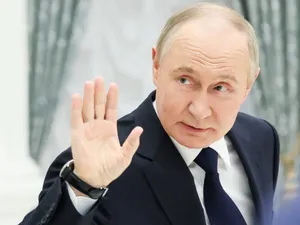Vladimir Putin a salutat rezultatul alegerilor, însă noul președinte i-a dat lovitura de grație Rusiei
