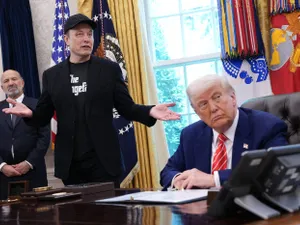 Trump „pune drujba” pe afacerile lui Musk: „Strânge-ți catrafusele și întoarce-te în Africa de Sud” - Foto: Profimedia images