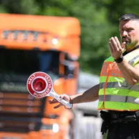 Adio, Schengen! Austria arată cu degetul România. „Cetățenii români, mai periculoși decât migranții” - Foto: Profimedia Images