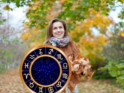 Horoscop 17 octombrie 2025 - Foto: Freepik, PNGEGG (Imagine cu rol ilustrativ)