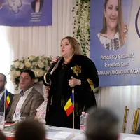 Diana Șoșoacă la conferința regională Foto: Inquam Photos / Virgil Simonescu
