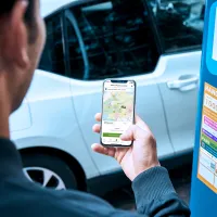 BMW Group şi Daimler Mobility AG au convenit să vândă joint-venture-ul Park Now Group către EasyPark Group.