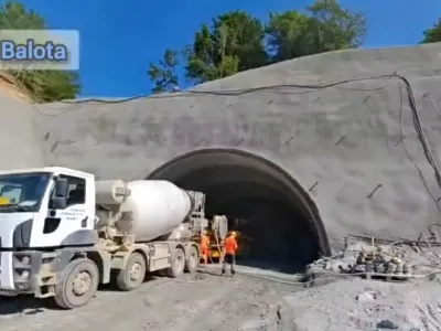 Progres pe autostrada Sibiu–Pitești. Se lucrează simultan la trei tuneluri - Foto: captură de ecran/ Facebook