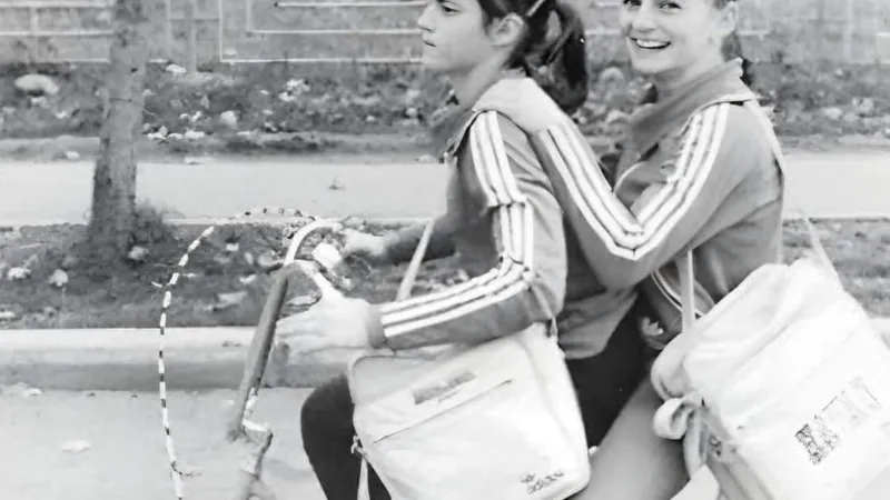 Recunoașteți personajele? Cele două fetițe care au făcut istorie în sport