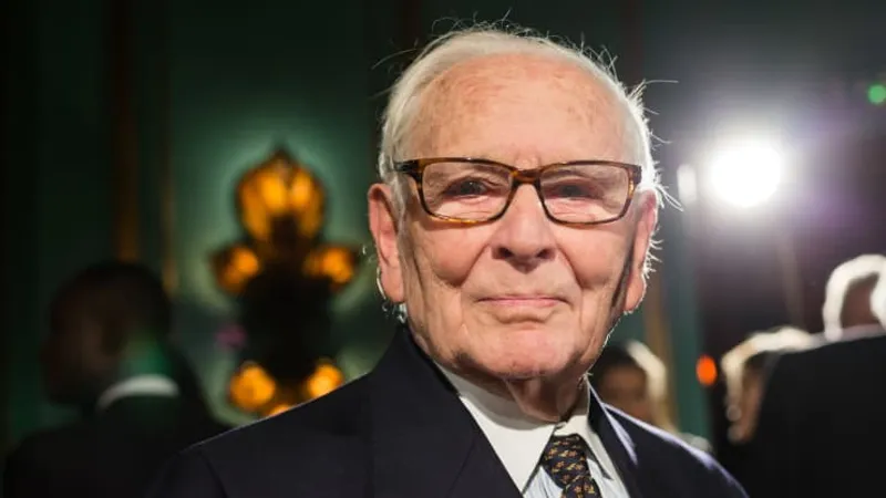 Creatorul de modă Pierre Cardin a murit/FOTO: Getty