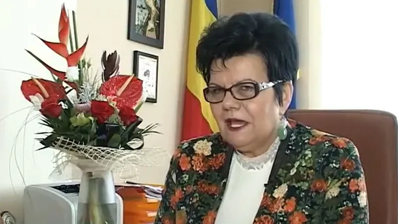 Maria Precup, fostul primar al oraşului Reghin, a fost trimisă în judecată pentru abuz în serviciu - Foto: captură video YouTiube/Jurnal de Reghin