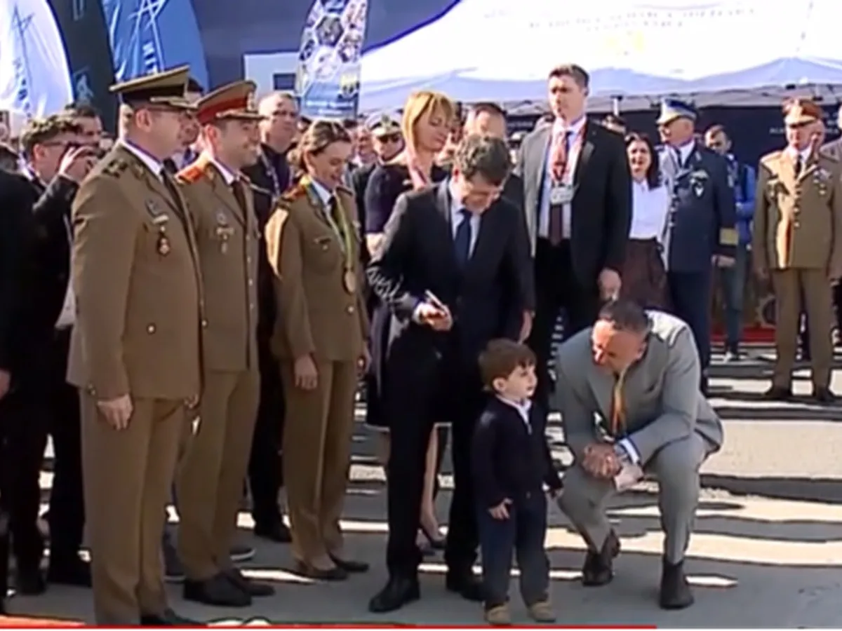 Președintele Nicușor Dan, la Romaero Băneasa - Foto: captură video TVR