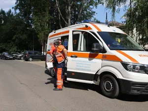 Explozie puternică la un liceu din Giurgiu. Doi elevi au suferit arsuri grave - Foto: INQUAM Photos/ George Călin