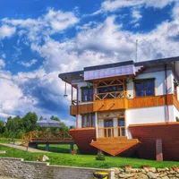 Casa răsturnată de la Sibiu - Foto: InfoInsider