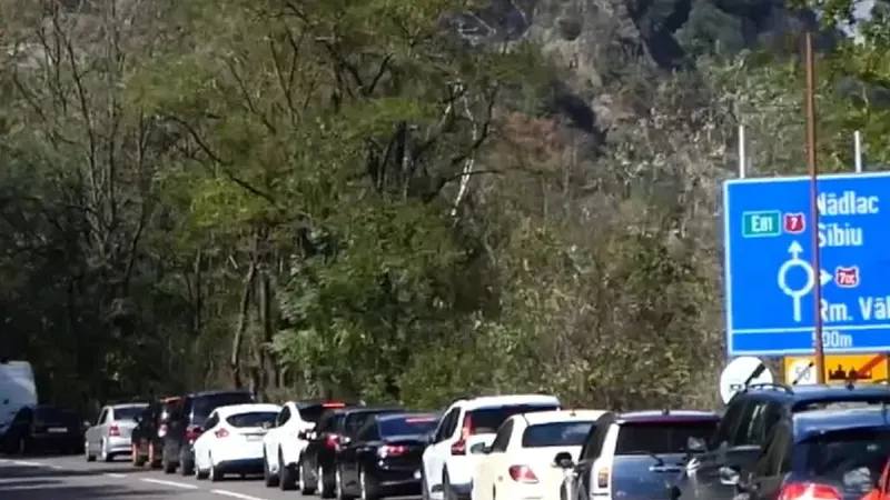 Un nou coșmar pentru șoferi, pe Valea Oltului. Se impun restricții de trafic până pe 15 decembrie - Foto: captură video - Imagine cu rol ilustrativ