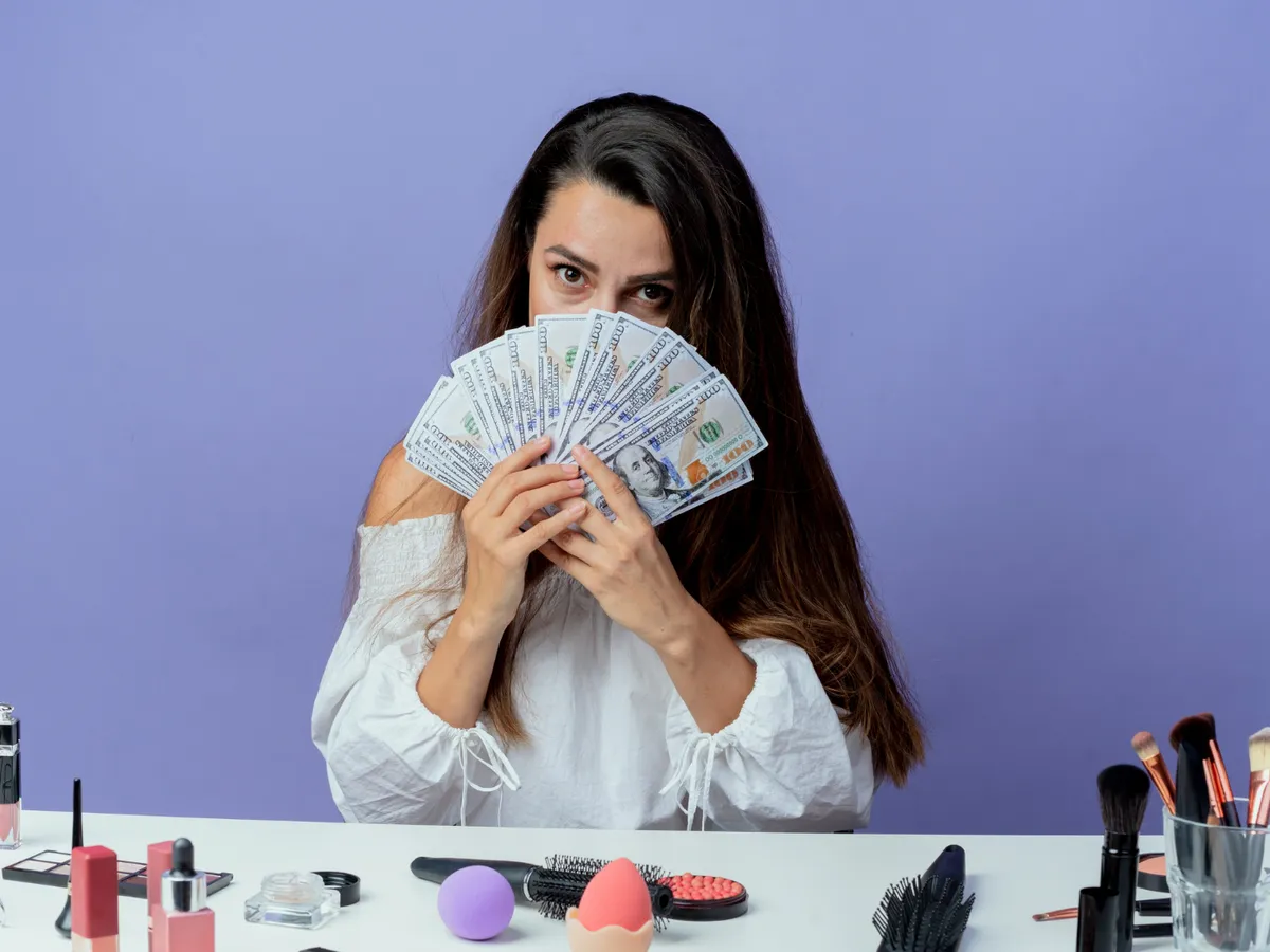 Horoscop luna mai. Zodiile care vor avea noroc la bani. Gemenii vor câștiga bani, Săgetător – oportunități