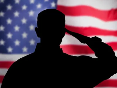 Congresmenii americani vor să blocheze retragerea trupelor SUA din România şi din alte ţări de pe Flancul estic, scrie Kyiv Post