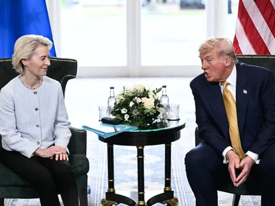 Ursula von der Leyen și Donald Trump - Foto: Profimedia images