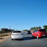 Un BMW spulberă o mașină pe contrasens, o fetiță moare. La volan, un fotbalist băut și drogat - Foto: captură video