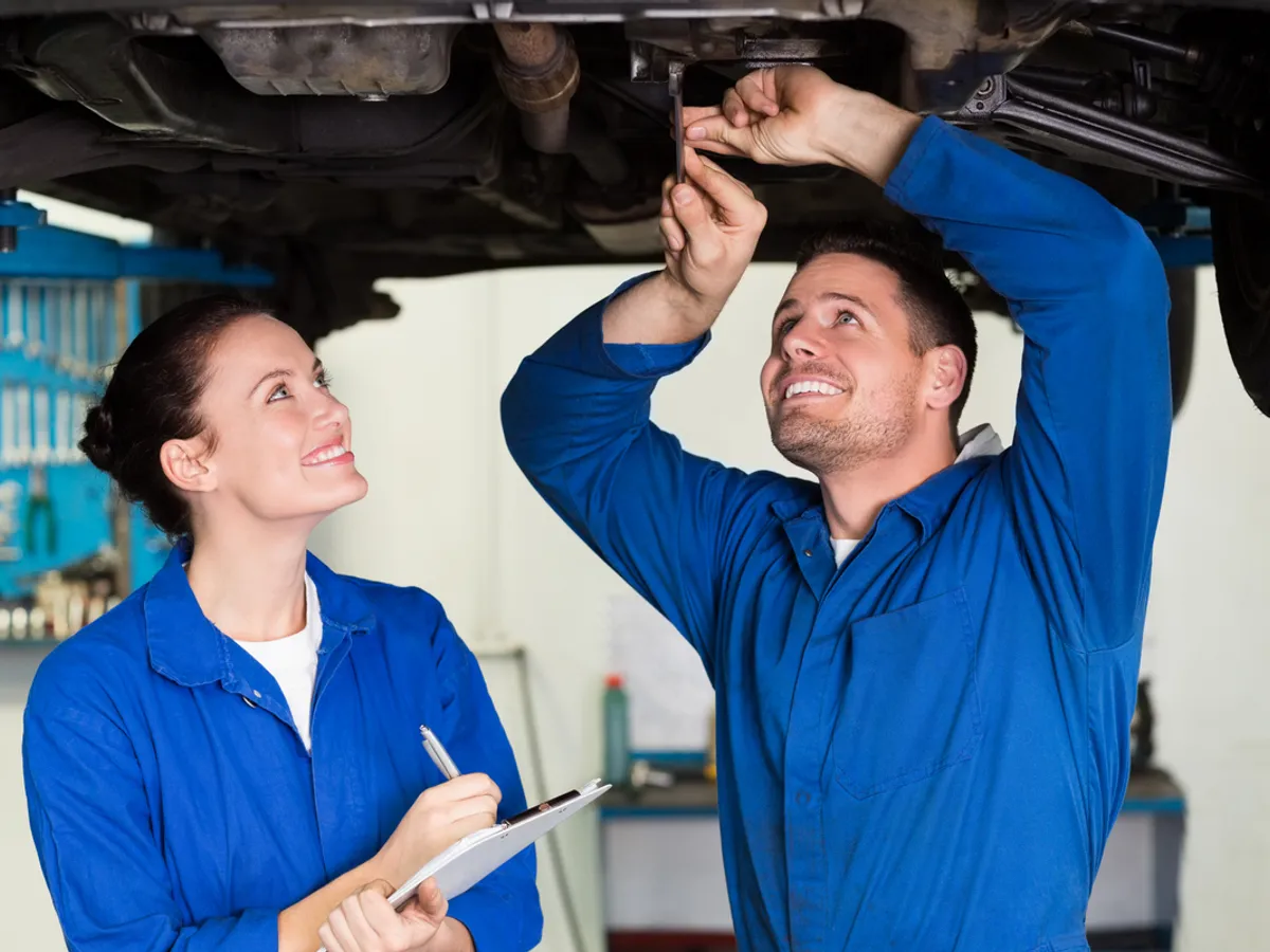 Ai mașină cu filtru de particule? Cum te prinzi că DPF-ul nu mai merge corect și ce trebuie să faci urgent